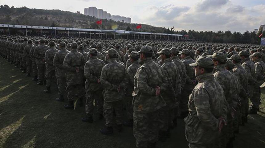 Yeni askerlik sistemi teklifinin ikinci bölümü kabul edildi 