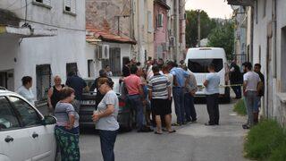 Eski eşi ve baldızını iki çocuğunun gözü önünde öldürmüş