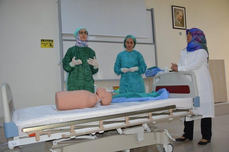 Kütahya’da Yoğun Bakım Enfeksiyonlarını Önleme Sempozyumu G2