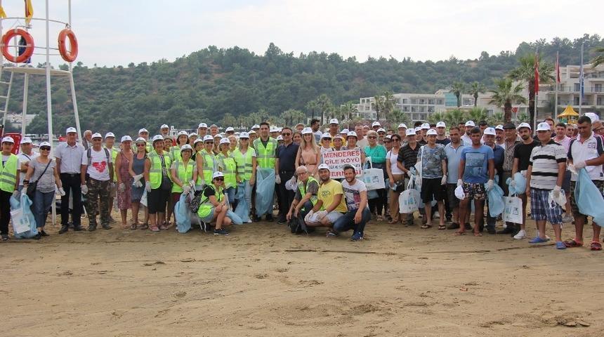 Menderes’te plaj temizliği