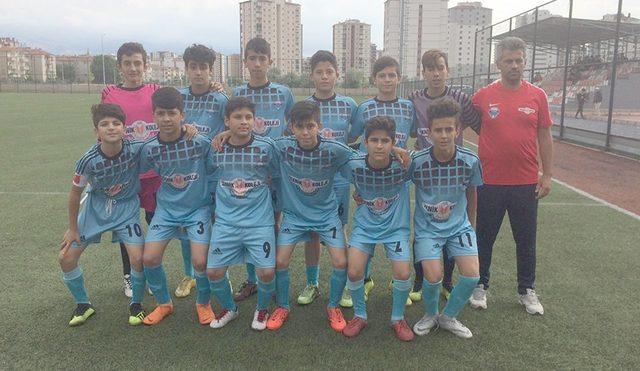 Kayseri U-13 Ligi yarı final müsabakası