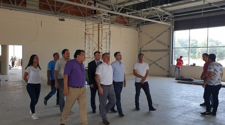 Vali Yazıcı Edremit&rsquo;te yatırımları denetledi