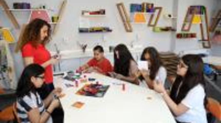 &Ouml;ğrenciler yeteneklerini, Yaşam Beceri At&ouml;lyeleri&rsquo;nde keşfedecek