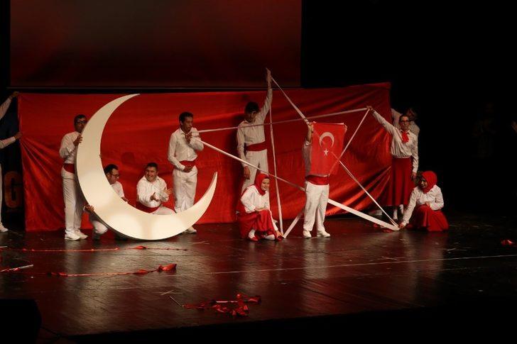 Cemil Meriç Engelsiz Yaşam Merkezi ilk mezunlarını verdi G2