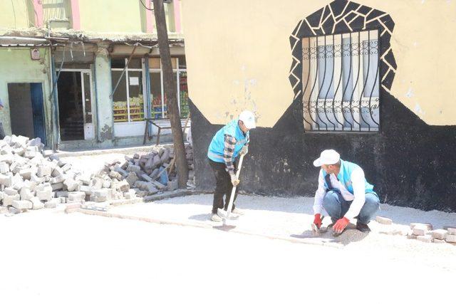 Eyyübiye’de hummalı çalışma devam ediyor