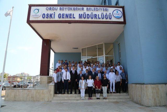 OSKİ’den muhtarlara kaçak su uyarısı