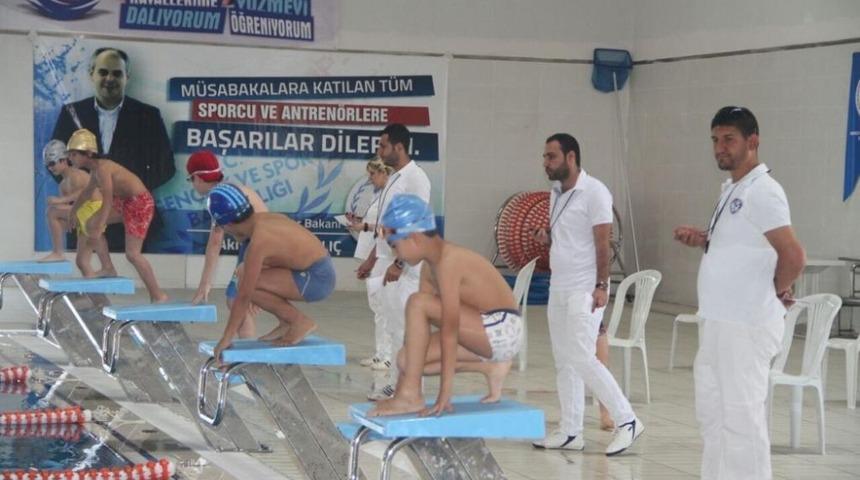 Minik y&uuml;z&uuml;c&uuml;den &ouml;nemli başarı