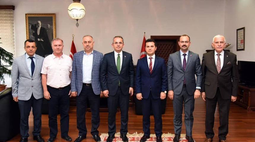 Kaymakam Pişkin ve Başkan Kavaklıgil&rsquo;den Rekt&ouml;re ziyaret