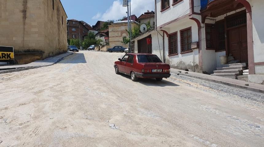 Kastamonu&rsquo;da Kefeli Yokuşu ge&ccedil;it vermiyor