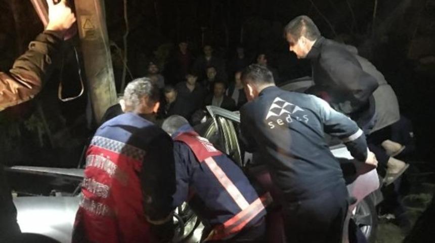 Yola çıkan köpek kazaya neden oldu: 1 ölü, 2 yaralı