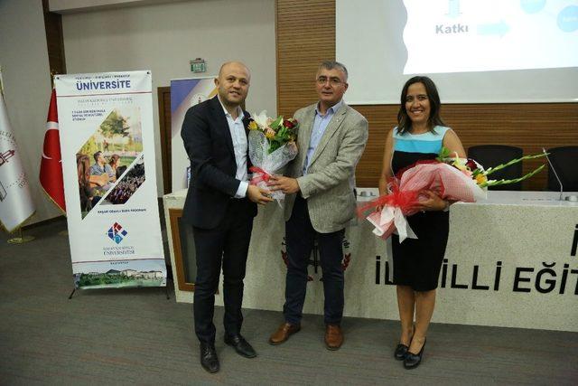 HKÜ İzmir’de rehber öğretmenlerle buluştu