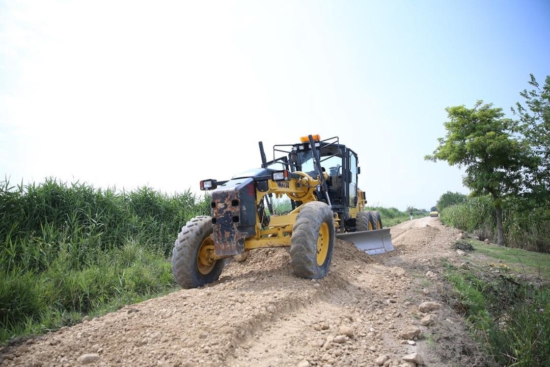 Pamukkale Belediyesi&rsquo;nden &ccedil;ift&ccedil;iler i&ccedil;in alt yapı atağı