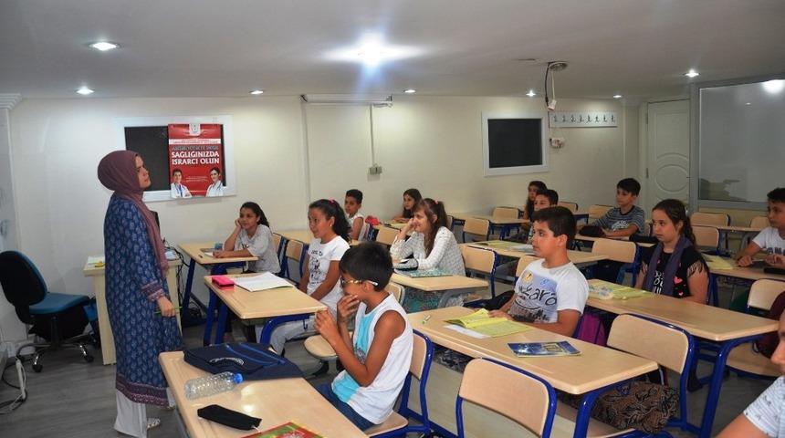 Yunusemre’nin Kur’an Kursuna büyük ilgi