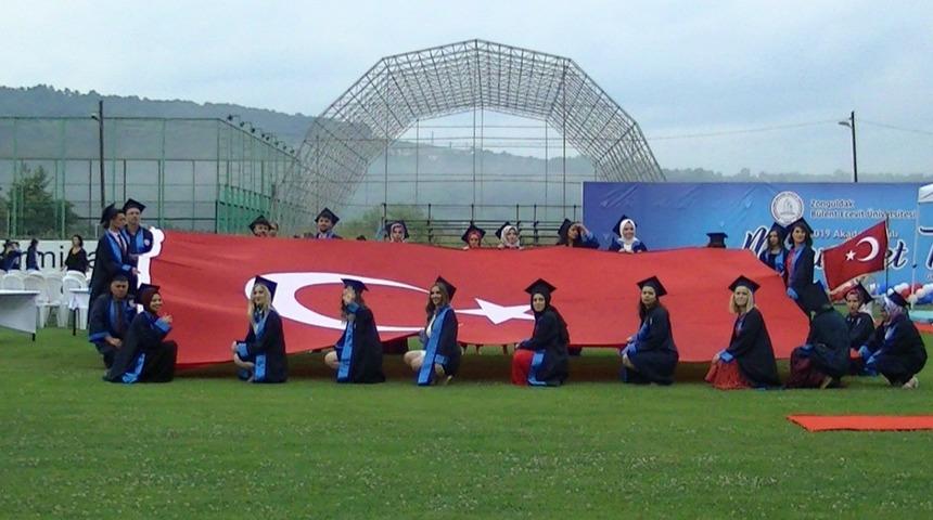 BEÜ  2018-2019 Akademik yılı mezuniyet töreni gerçekleşti