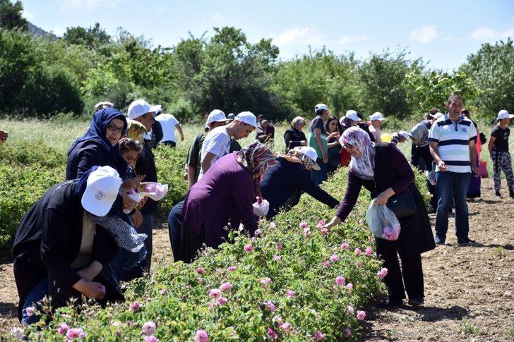 Özel misafirler "gül" gibi bir gün geçirdi G3