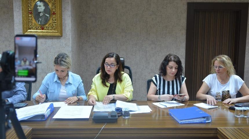 İzmit Belediyesi&rsquo;nden temizlik ihalesi