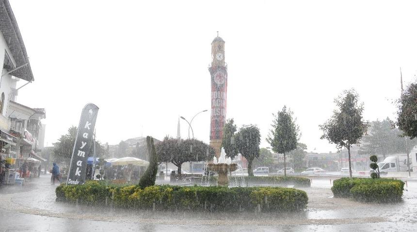 &Ccedil;orum Belediyesi&rsquo;nde tam kadro yağış seferberliği