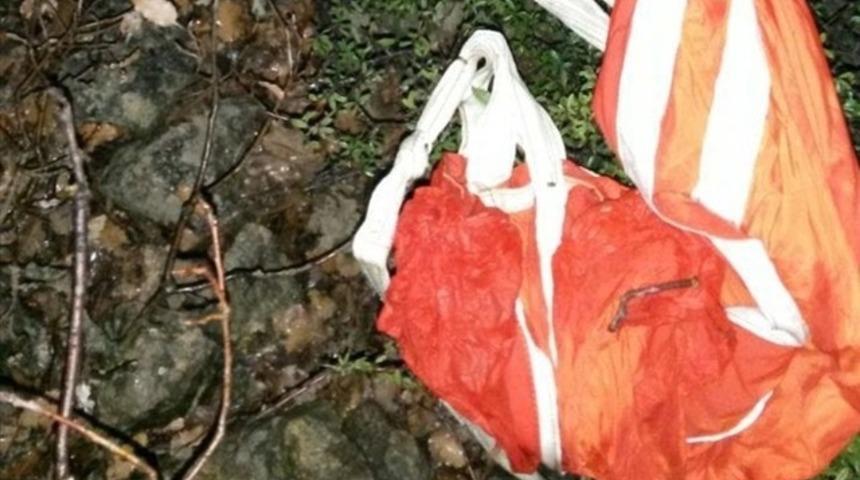 Suriyeli pilotun paraş&uuml;t&uuml; Alt&uuml;n&ouml;z&uuml;'nde bulundu