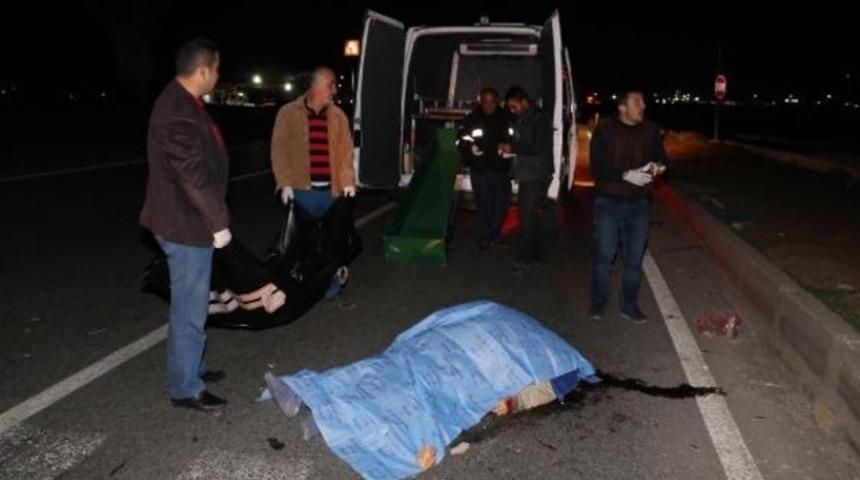 Antalya’da TIR, motosiklete çarptı: 1 ölü