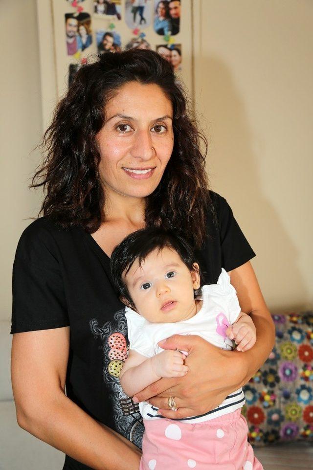 Ataşehir Belediyesi’nden yeni doğan bebeklere “Hoş Geldin” hediyesi