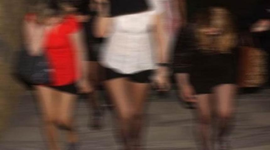 Banaz’da fuhuştan yakalanan kadınlarda frengi çıktı