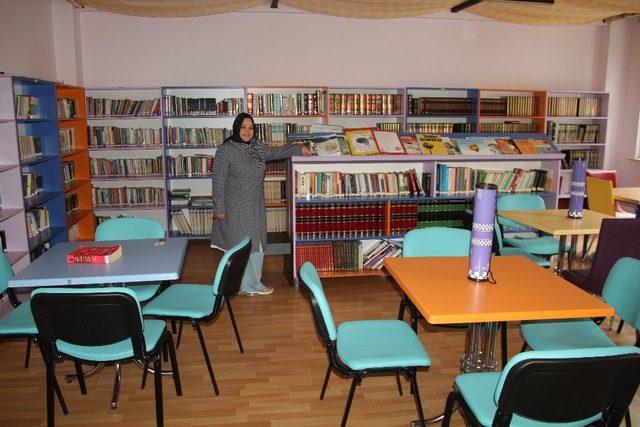 Kütahya Kırklar Kız İmam Hatip Lisesi program okulu oldu