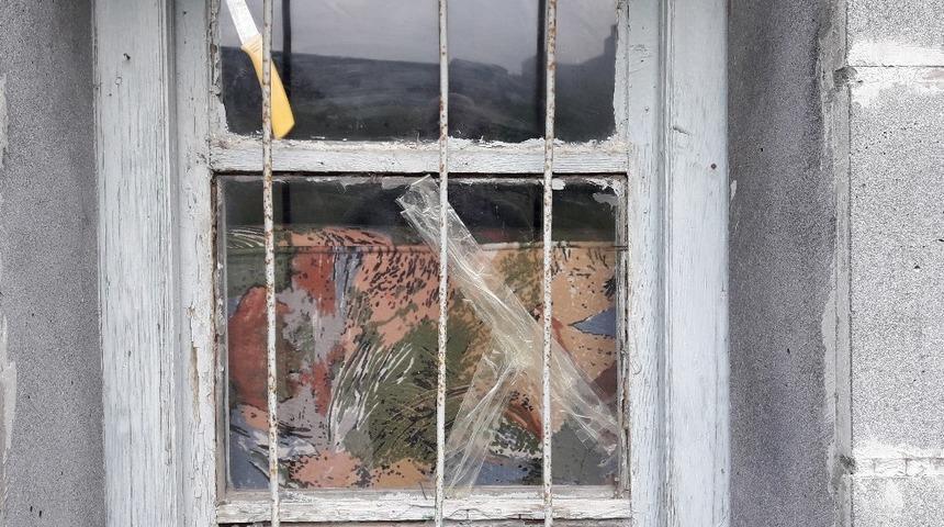 Celal Baba T&uuml;rbesi&rsquo;nin son durumu i&ccedil;ler acısı