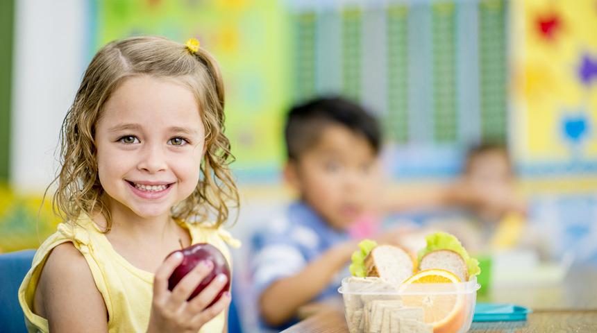 Çocukların tatil dönemi beslenmesine dikkat