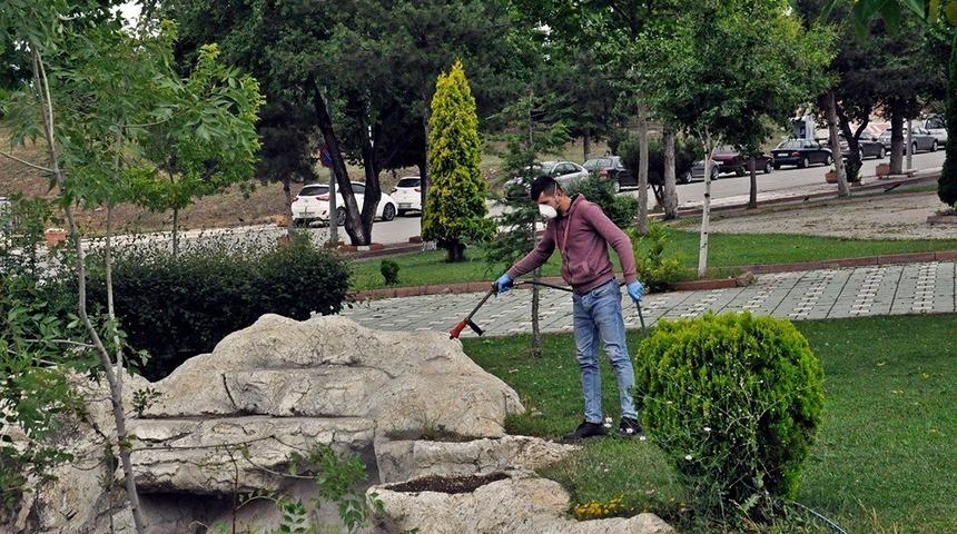 S&ouml;ğ&uuml;t&rsquo;te ila&ccedil;lama &ccedil;alışmaları devam ediyor