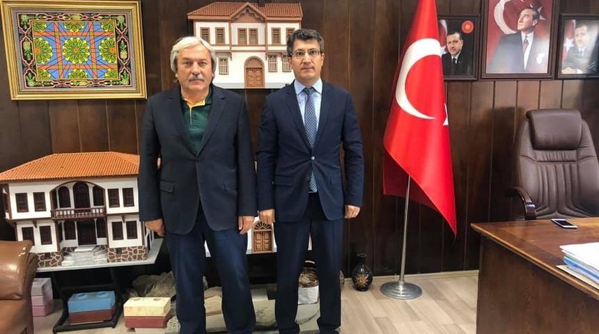 Rekt&ouml;r Taş, Başkan Şahin ile bir araya geldi