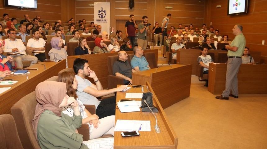 B&uuml;y&uuml;kşehir ve il&ccedil;e belediye personellerine b&uuml;t&ccedil;e eğitimi verildi