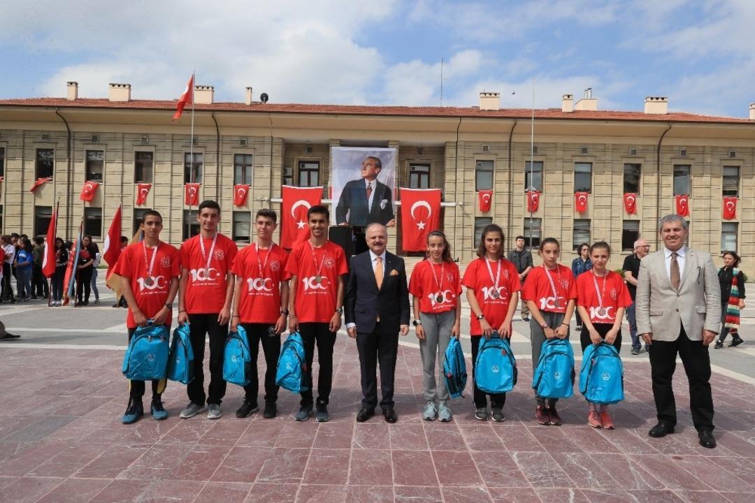 Atat&uuml;rk&rsquo;&uuml;n Eskişehir&rsquo;e ilk gelişinin 99. yılı