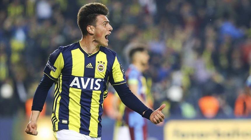 Fenerbahçeli futbolcu Eljif Elmas'ı sosyal medyada ifşa etti, büyük tepki topladı