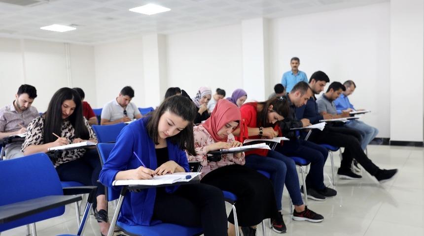 Aday memurların sınav heyecanı