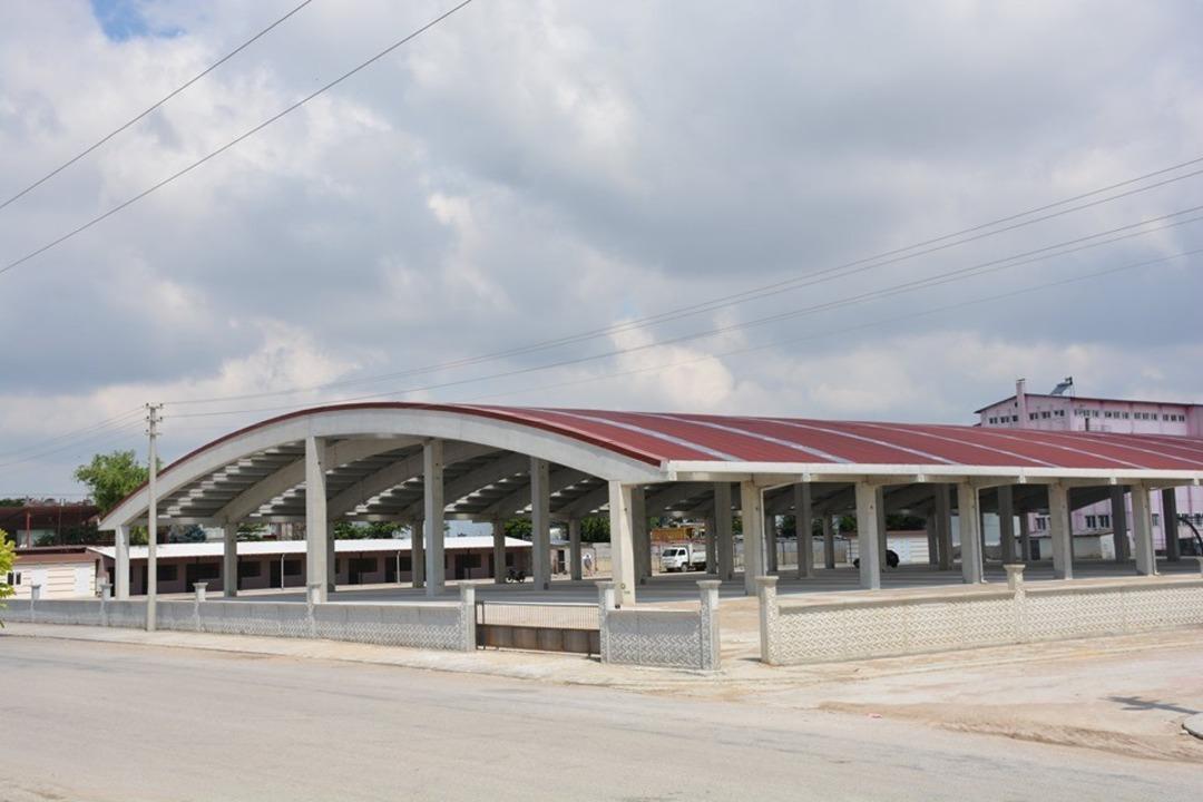 Şuhut&rsquo;ta kapalı pazar yeri i&ccedil;in başvurular başladı