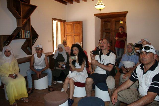 İstanbul&rsquo;dan Didim&rsquo;e tatile gelen engelliler g&ouml;n&uuml;llerince bir g&uuml;n ge&ccedil;irdi 3