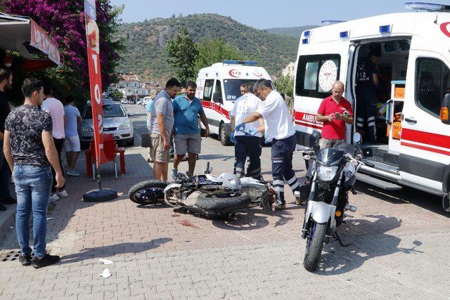 Fethiye’de iki motosiklet çarpıştı: 3 yaralı