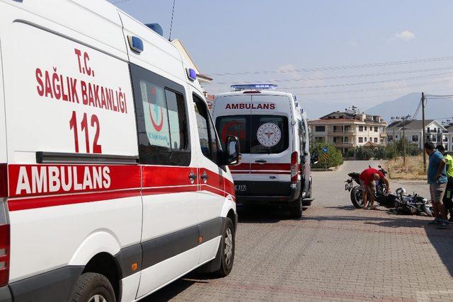 Fethiye’de iki motosiklet çarpıştı: 3 yaralı