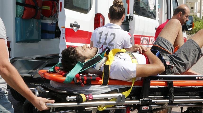 Fethiye&rsquo;de iki motosiklet &ccedil;arpıştı: 3 yaralı