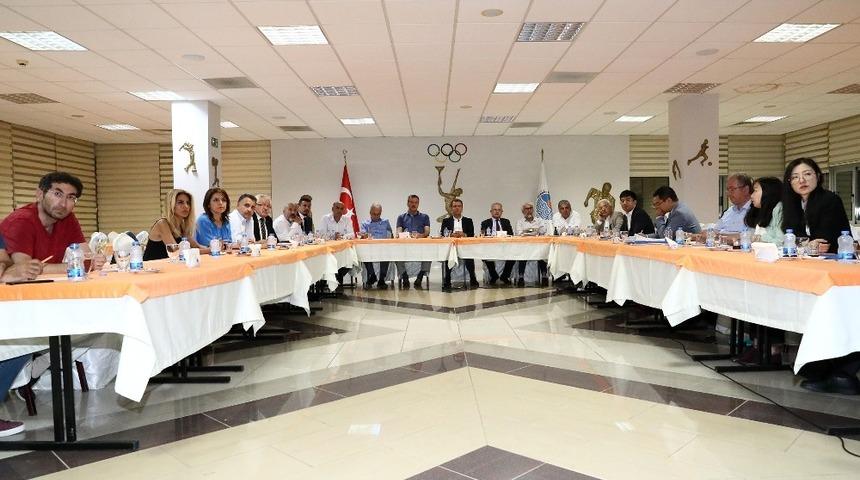 Başkan Se&ccedil;er, &Ccedil;inli yatırım firması yetkilileriyle g&ouml;r&uuml;şt&uuml;