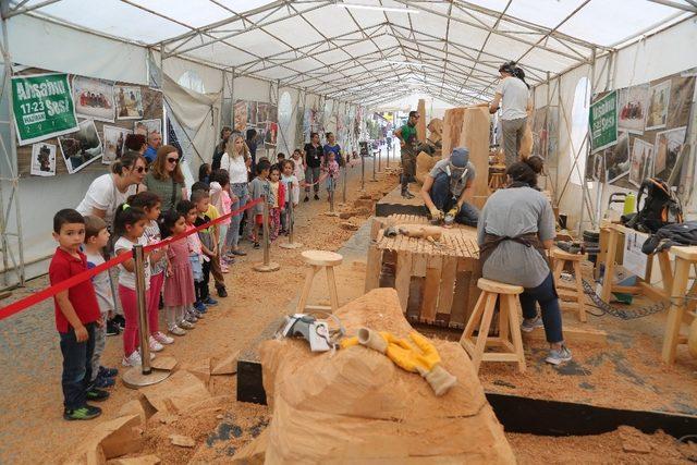 Ahşap Heykel Festivali dolu dolu geçiyor