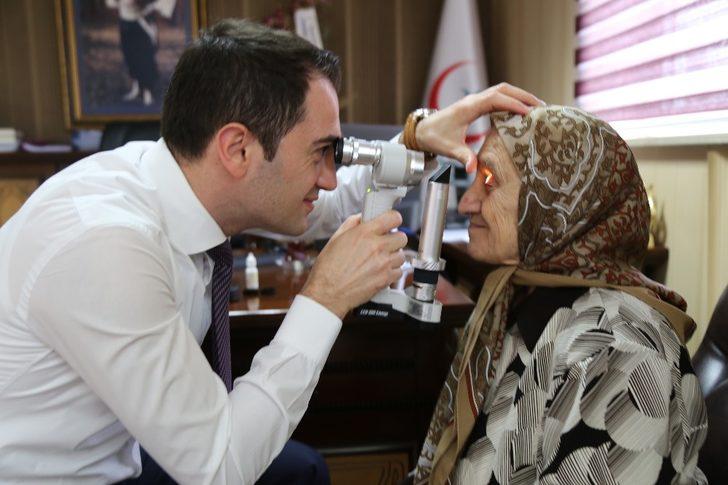 Sağlık Müdüründen başarılı katarakt ameliyatı G3