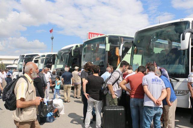 6 bin Sivaslı oy kullanmak için İstanbul’a gitti