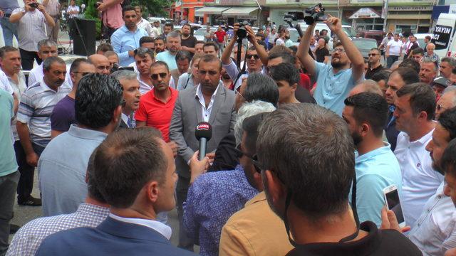 Emlakçılardan belediyeye protesto