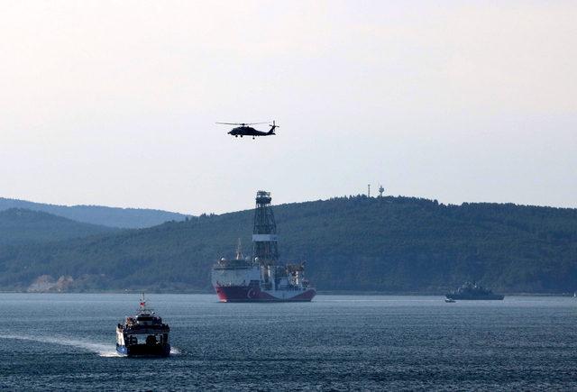 'Yavuz' sondaj gemisi, Çanakkale Boğazı'ndan geçti (2) - Yeniden