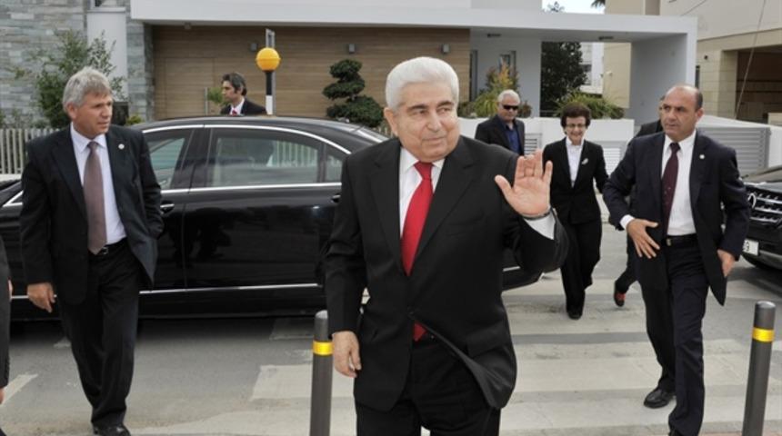 Rum Yönetimi'nin 6'ncı lideri Hristofyas yaşamını yitirdi