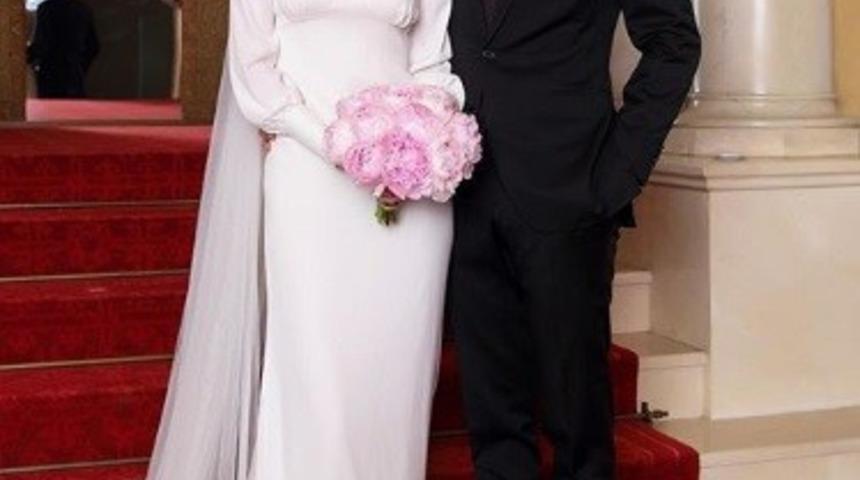 Demet Şener dünya evine girdi