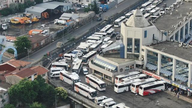 15 Temmuz Demokrasi Otogarı'nda seçim yoğunluğu (Havadan fotoğraflarla)