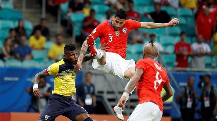 Kupa Amerika'da Şili çeyrek finali garantiledi