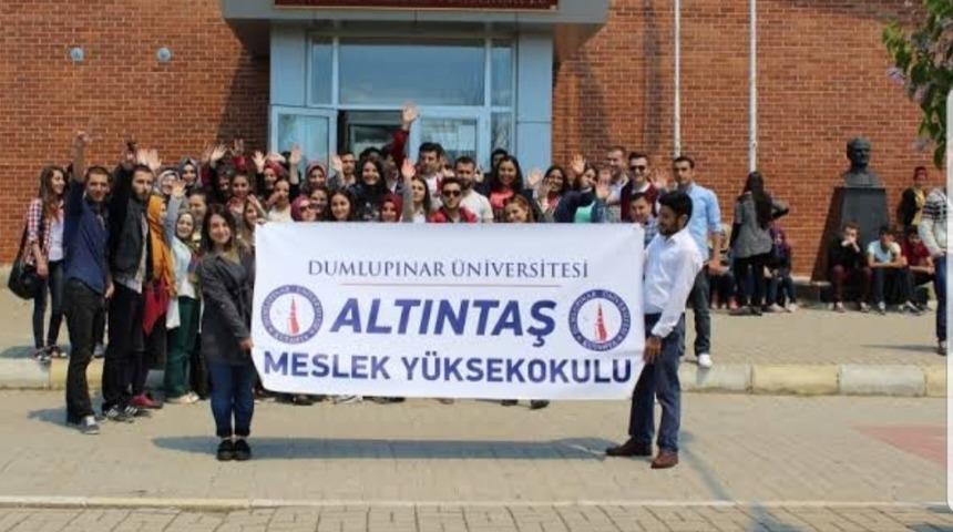 Altıntaş&rsquo;a &rsquo;N&uuml;fus ve Vatandaşlık&rsquo;&rsquo; B&ouml;l&uuml;m&uuml;